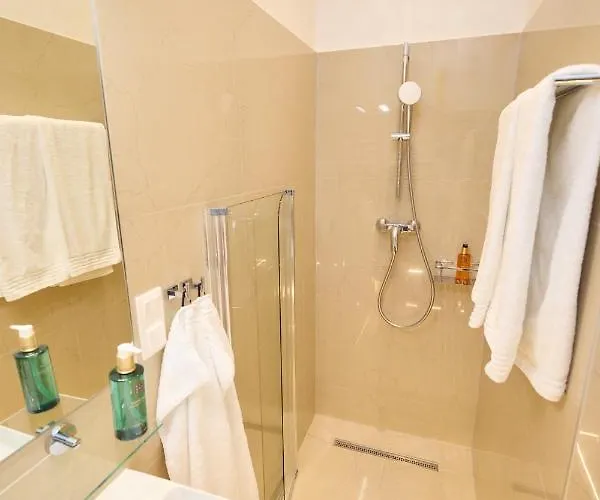 Sophies Place Augarten - Imperial Lifestyle Parking 公寓